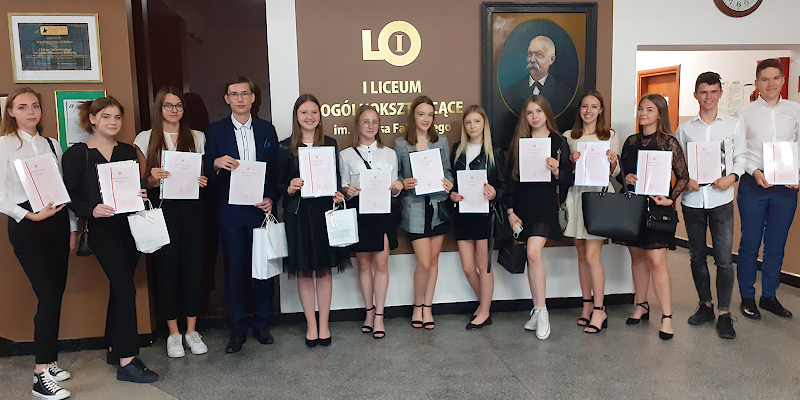Uczniowie I LO 