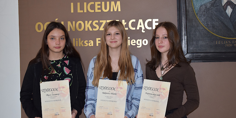 Uczniowie I LO 
