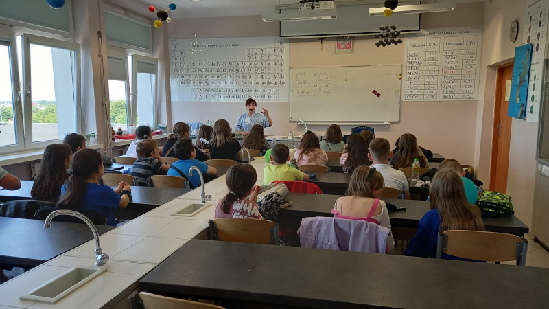 zdjęcie nr 6 - POZNAJEMY ŚWIAT