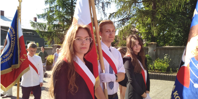 Poczet sztandarowy I LO 