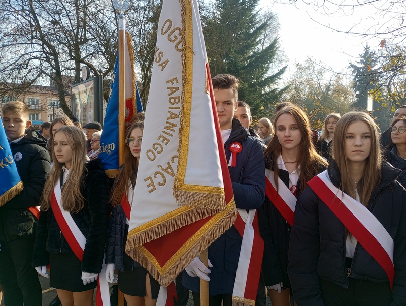 zdjęcie nr 4 - MIEJSKIE OBCHODY ŚWIĘTA NIEPODLEGŁOŚCI