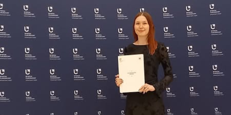 uczennica klasy III B naszego liceum Zofia Maligłówka