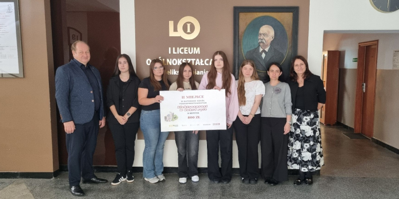 Uczniowie I LO z nagrodą