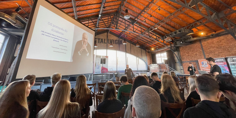 Uczniowie podczas prelekcji