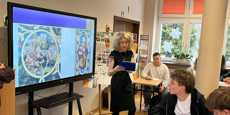  Uczniowie podczas zajęć w&nbsp;sali lekcyjnej