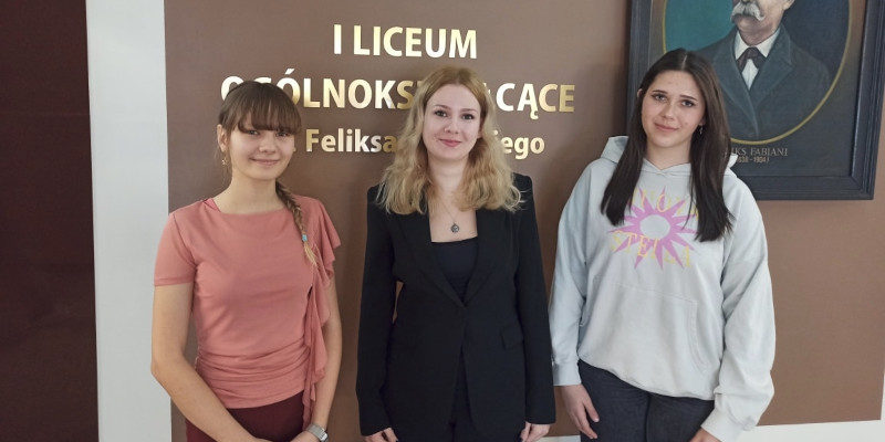 Natalia Goździkowska,Wiktoria Warda, Julia Łukasik