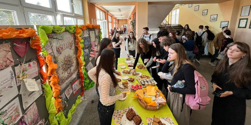 Poczęstunek w&nbsp;czasie przerwy