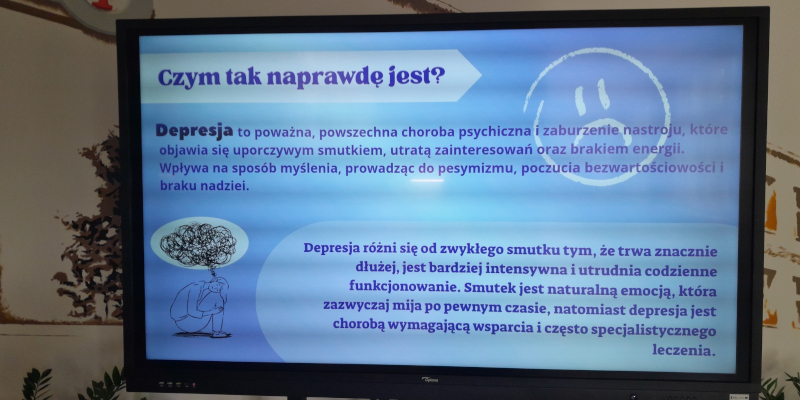  Ekran z&nbsp;prezentacją